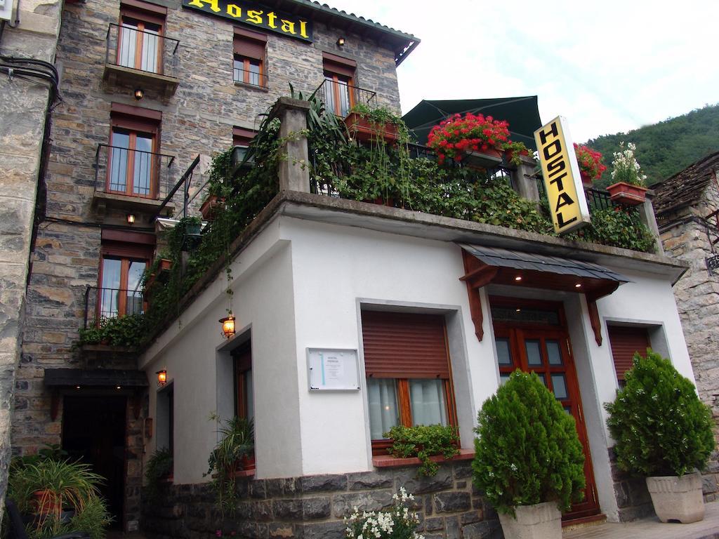 Hostal Pirineos Sarvisé Zewnętrze zdjęcie