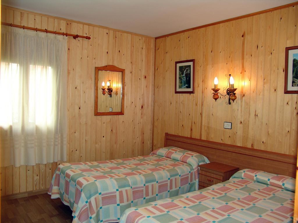 Hostal Pirineos Sarvisé Pokój zdjęcie